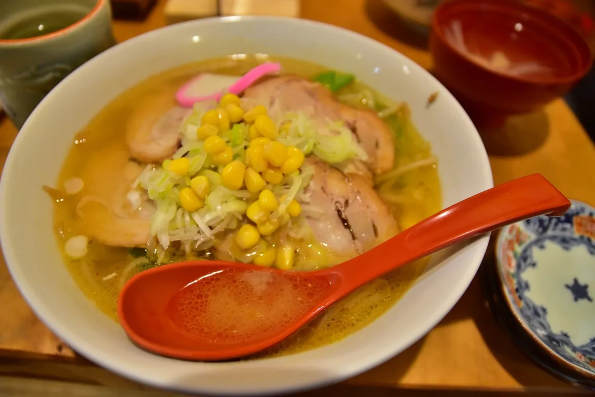 5 พฤศจิกายน: คาตาโนะโอะ (รายล้อมด้วยปลาไทแดงตัวใหญ่), ภาพ 13